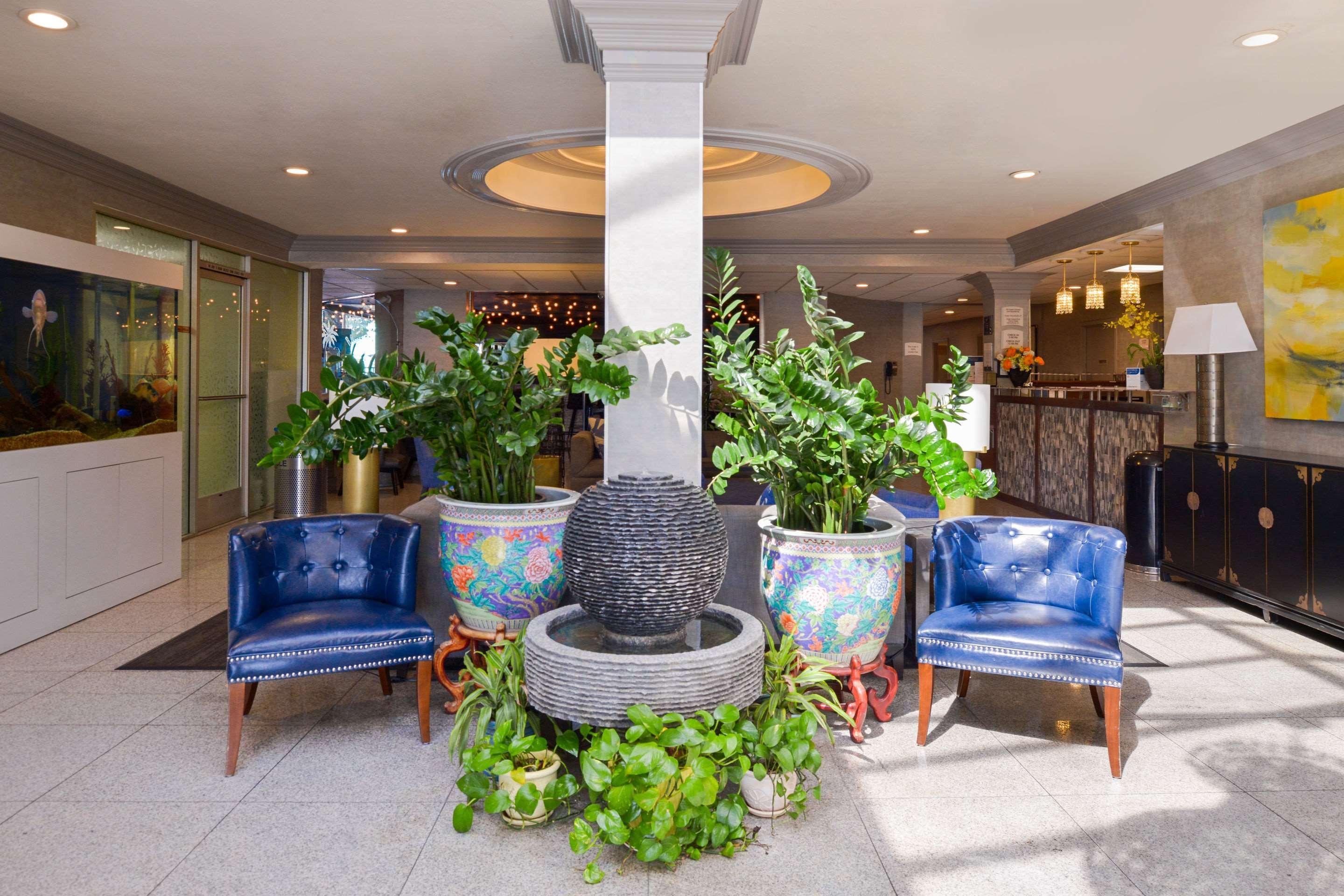 Quality Inn & Suites Montebello - Los Angeles Exterior photo
