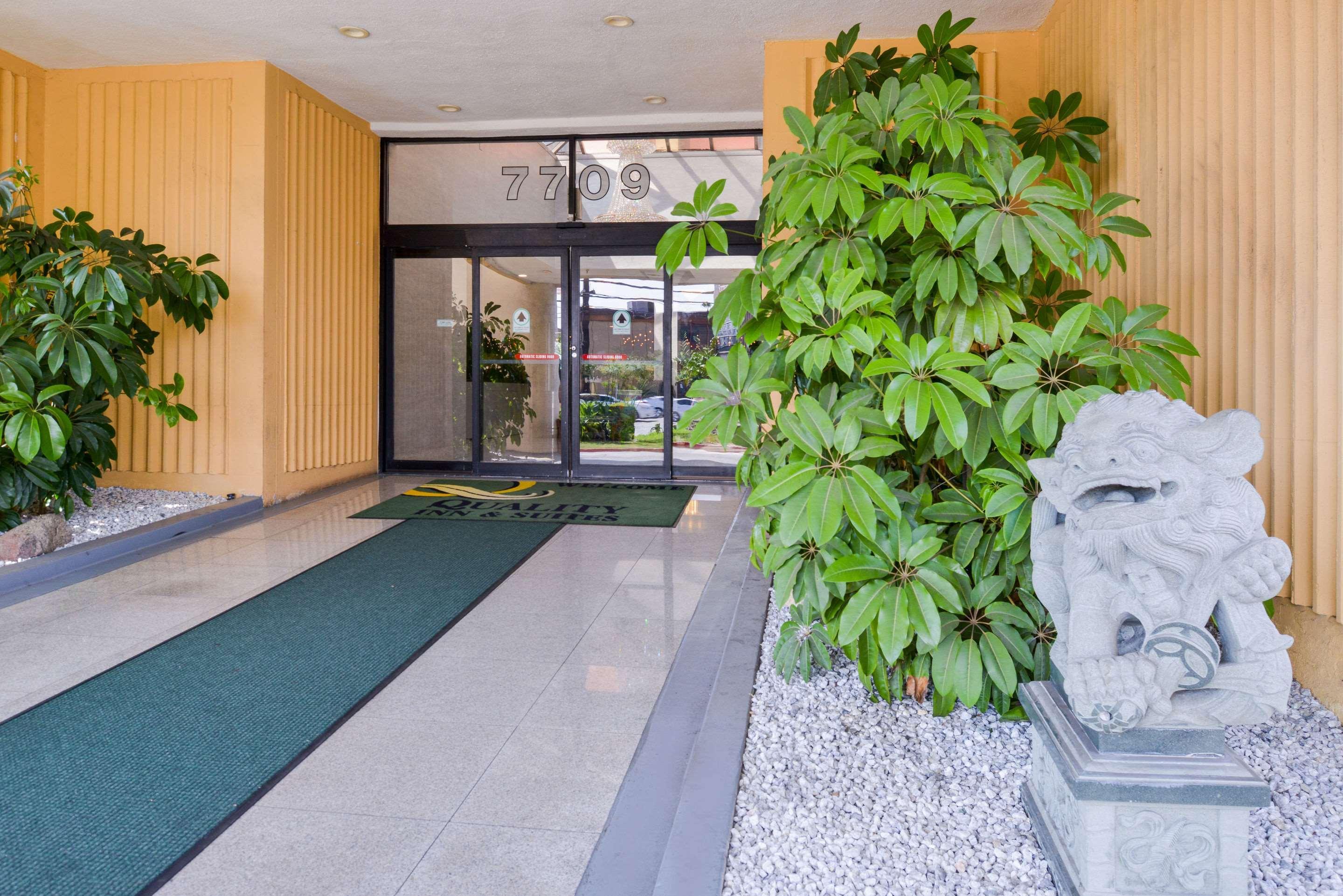Quality Inn & Suites Montebello - Los Angeles Exterior photo