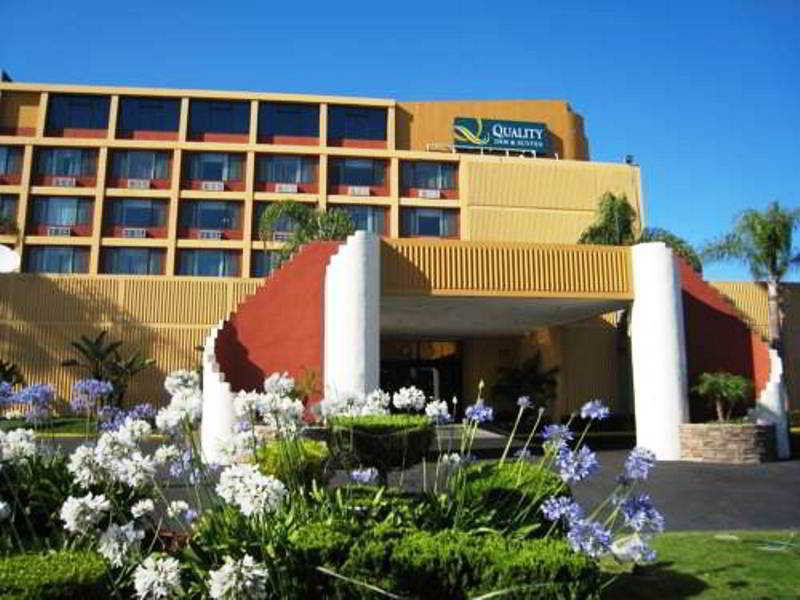 Quality Inn & Suites Montebello - Los Angeles Exterior photo